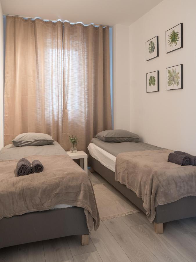 Apartament Clever 1 Kamienica Grochow Varsó Kültér fotó