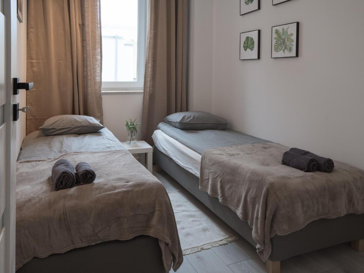 Apartament Clever 1 Kamienica Grochow Varsó Kültér fotó